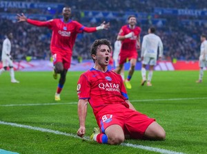 Lyon Vs PSG: Les Parisiens Menang Dramatis 3-2