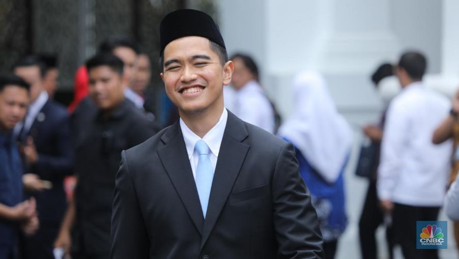 Kaesang Pangarep di Istana Negara, Jakarta, Senin (10/11/2025). (CNBC Indonesia/Tri Susilo)