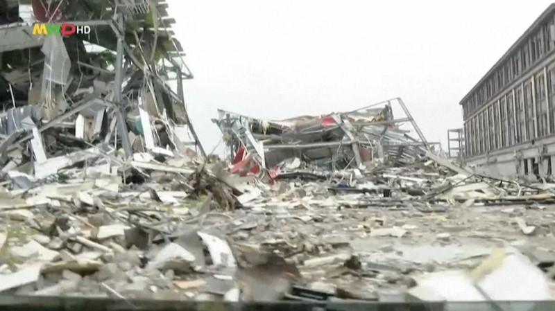 Militer Myanmar hancurkan hampir 150 bangunan di kompleks penipuan perbatasan Thailand, targetkan “pabrik penipuan” bernilai miliaran dolar. (Tangkapan Layar Video AFP/MWD news)