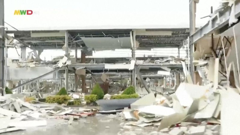 Militer Myanmar hancurkan hampir 150 bangunan di kompleks penipuan perbatasan Thailand, targetkan “pabrik penipuan” bernilai miliaran dolar. (Tangkapan Layar Video AFP/MWD news)