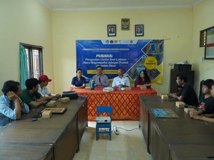 Undiksha-UPMI Bali Gelar Pengabdian untuk Perajin Lukisan Kaca di Buleleng