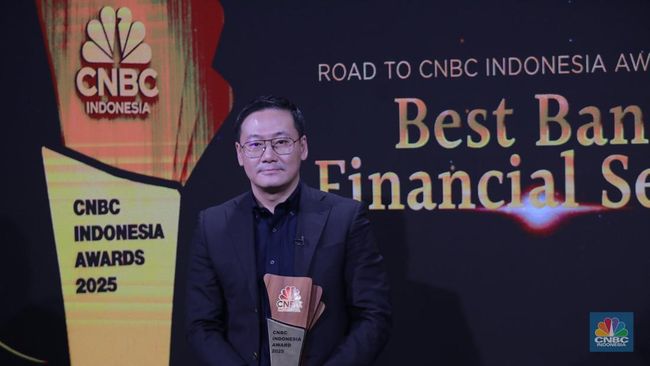Mantap! Qpon Raih Penghargaan Emerging Tech Company Of The Year