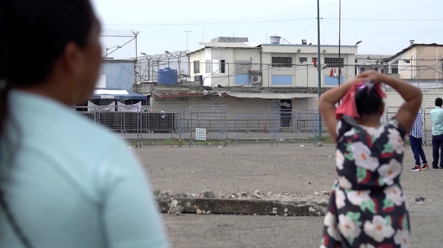 Kerusuhan hebat terjadi di sebuah penjara di kota pelabuhan Machala, Ekuador barat daya, pada Minggu, menewaskan sedikitnya 31 narapidana. (Tangkapan Layar Video Reuters/CANAL RTS)