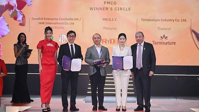 MR D.I.Y. Raih Penghargaan Kategori FMCG di ASEAN Business Awards