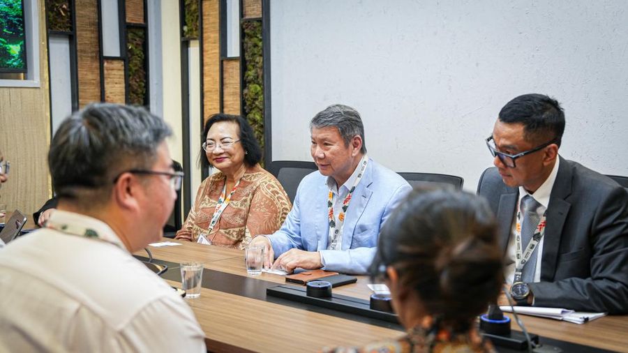 Utusan Khusus Presiden RI Bidang Iklim dan Energi, Hashim S. Djojohadikusumo saat menghadiri peresmian Paviliun Indonesia di Konferensi Perubahan Iklim PBB ke-30 (COP30) di Belém, Brasil. (Dok. Istimewa)