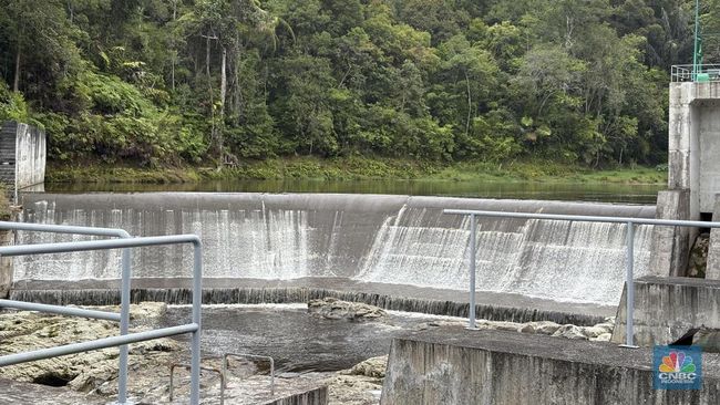 Dari Humbahas, PT SMI Nyalakan Listrik 15.800 Rumah di Sumut