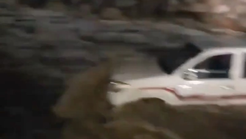 Banjir besar terjang kota Mekkah, Arab Saudi. (Tangkapan LayarX/Top_Disaster)