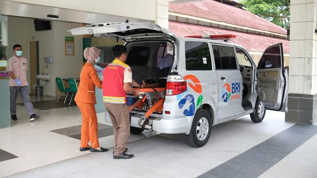 Mantap! BRI Peduli Salurkan Ratusan Unit Ambulans ke Seluruh RI