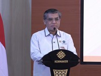 Breaking! Prabowo Resmi Teken Aturan Baru Upah Minimum, Ini Isinya