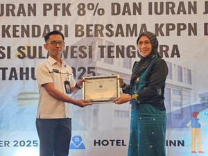 Pemkot Kendari Jadi Contoh Daerah Tertib Setor Iuran ASN, Dapat Awards Taspen