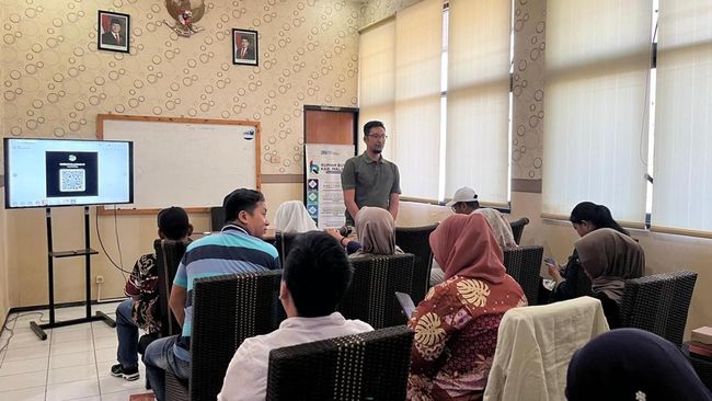 Fasilitator Rumah BUMN Telkom Ajak Digitalisasi UMKM Binaan
