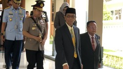 Dikirimi Undangan Jumenengan Paku Buwono XIV, Ini Kata Sultan HB X