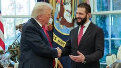 Canda Tak Disangka dari Trump: Tanya Presiden Suriah Punya Istri Berapa