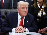 Trump Setuju Rilis Skandal 