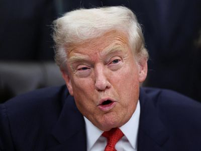 Trump Buka-bukaan AS Bisa 