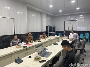 DPRD Parepare Bedah RAB Proyek Toilet Rp 166 Juta, Temukan Anggaran Dobel