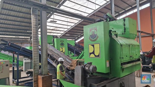 Pabrik Pengolahan Milik PU Ini Bisa Sulap Sampah Jadi Bahan Bakar