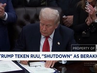 Video: Trump Teken RUU, 