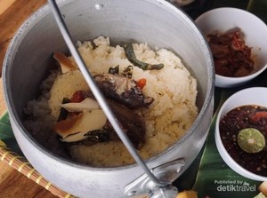 Cita Rasa Sunda yang Menggoyang Lidah Saat Kulineran di Bandung
