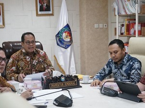 Kemendagri Tindak Lanjuti Keppres Rehabilitasi 2 Guru SMAN 1 Luwu Utara
