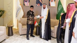 Teken MoU Haji 2026, Arab Saudi Larang RI Bayar Dam Lewat Makelar