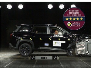 Mitsubishi Destinator Dites Tabrak, Ini Hasilnya