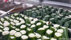 Nasi Uduk AYCE Rp 10 Ribu di Tanjung Duren, Lauknya Ada 35 Pilihan!