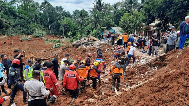 20 Orang Hilang Diterjang Longsor Cilacap, 200 Personel Diturunkan