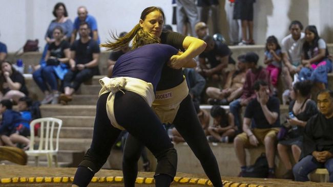 Sumo Perempuan di Jepang Makin Populer, Tradisi Masih Jadi Tembok