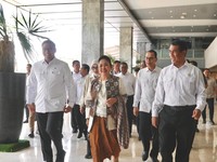 Tuai Capaian Besar di Sektor Pangan, Amran Banjir Apresiasi dari DPR