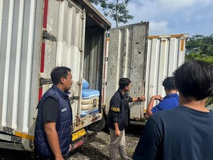 Dibongkar di Jaktim, Ratusan Balpres Hendak Dijual di Pasar Senen