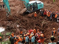 Potret Terkini Petaka Longsor di Cilacap, 11 Orang Tewas & 12 Hilang