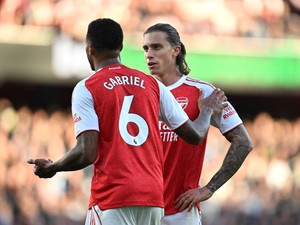 Arsenal Tatap Derby London Utara di Situasi Badai Cedera