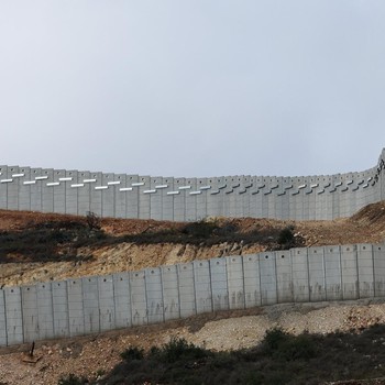 Geger, Muncul Tembok 4.000 Meter di Perbatasan Lebanon-Israel