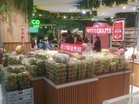 Ramai Diserbu, Anggur Muscat Diskon Besar di Transmart
