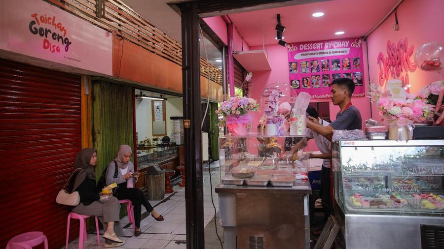 District Blok M yang sempat sepi ditinggal pedagang karena menolak kenaikan harga sewa, kini sudah diisi kembali oleh pedagang. (CNBC Indonesia/Faisal Rahman)