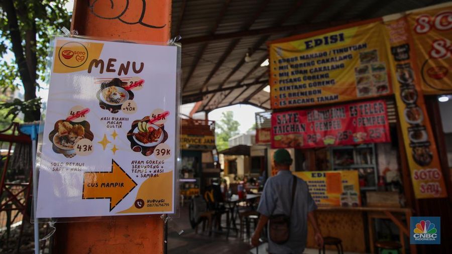 District Blok M yang sempat sepi ditinggal pedagang karena menolak kenaikan harga sewa, kini sudah diisi kembali oleh pedagang. (CNBC Indonesia/Faisal Rahman)