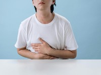 Kenali Gejala Khas Penyakit Batu Empedu & Cara Mencegahnya