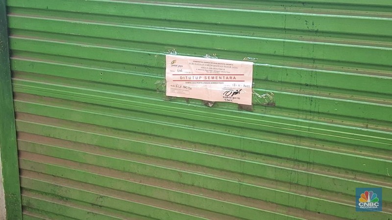 Kondisi Pasar Pramuka yang Mulai Kondusif Kembali Setelah Sempat Ricuh Akibat Kekecewaan Pedagang Akibat Kenaikan Tarif Sewa Kios. (CNBC Indonesia/Chandra)