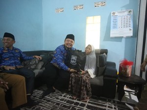HUT Korpri Ke-54, Pemkot Mojokerto Beri Bantuan ke Balita Stunting-Lansia
