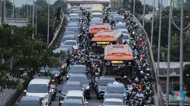 Macet Horor TB Simatupang Mendadak Muncul Lagi, Ini Biang Keroknya