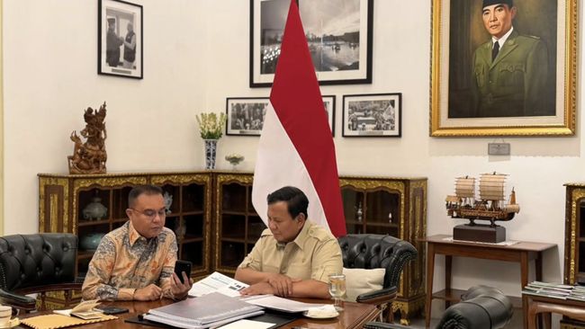 Prabowo Rapat Bareng Dasco di Istana, Bahas Ekonomi 8% Hingga Politik