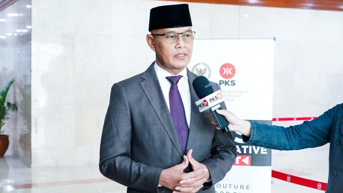Ilustrasi berita Nasional: Waka Komisi I DPR Kutuk Serangan Houthi ke Riyadh, Minta WNI Terus Dipantau