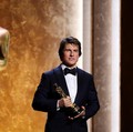 Tom Cruise Akhirnya Raih Piala Oscar setelah 40 Tahun Berkarier