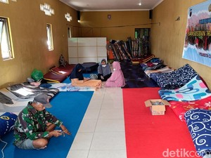 Pengungsian Longsor Cibeunying Bakal Dipusatkan di Lapangan Wijaya Kusuma