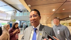 Video Menkum Supratman: Tahun Ini Akan Terima CPNS Jatahnya hingga 900 Orang