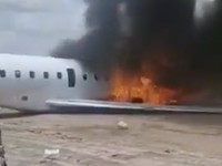 Pesawat Menteri & Rombongan Tiba-Tiba Terbakar, Tergelincir Mendarat