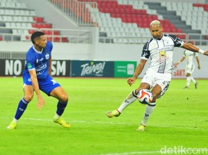 PSIS Babak Belur di Kandang, Dihajar Persipura 0-4