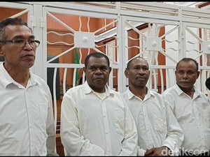 4 Petinggi NFRPB Terdakwa Kasus Makar Papua Divonis 7 Bulan Penjara