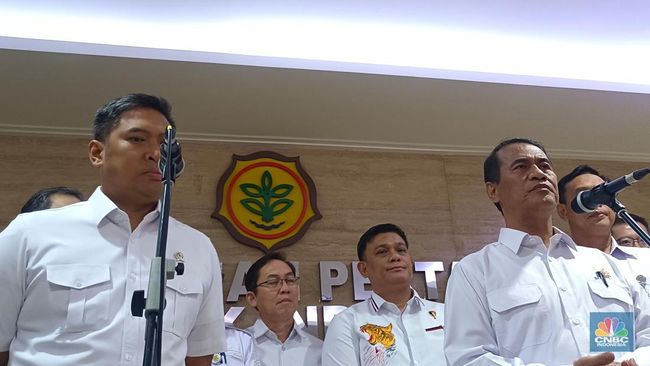 Usai Ditelepon Prabowo, Mentan Amran Bawa Kabar Baik ke Peternak Ayam